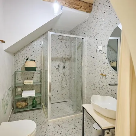 Porta No Bed and Breakfast