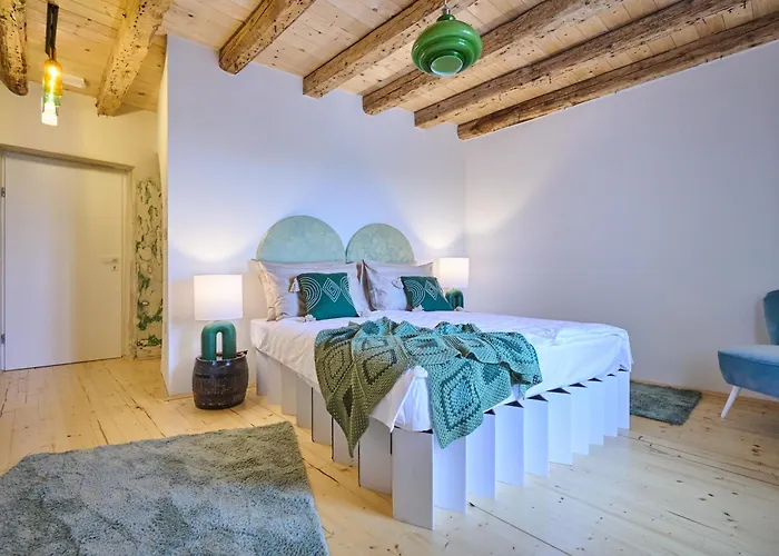 Porta No Bed and breakfast 3*