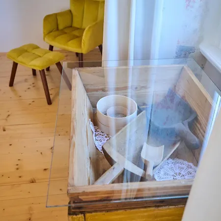 Alojamento de Acomodação e Pequeno-almoço Porta No 3*