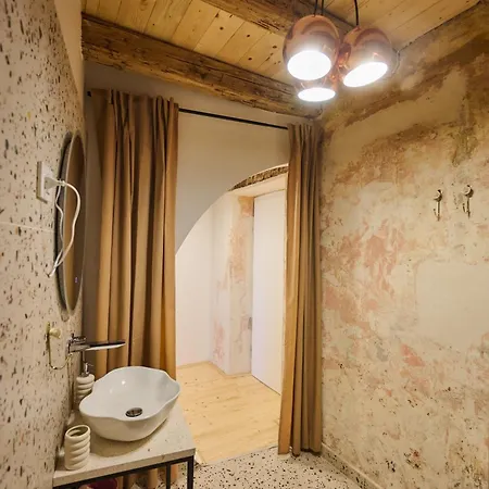 Porta No Alojamento de Acomodação e Pequeno-almoço Bale