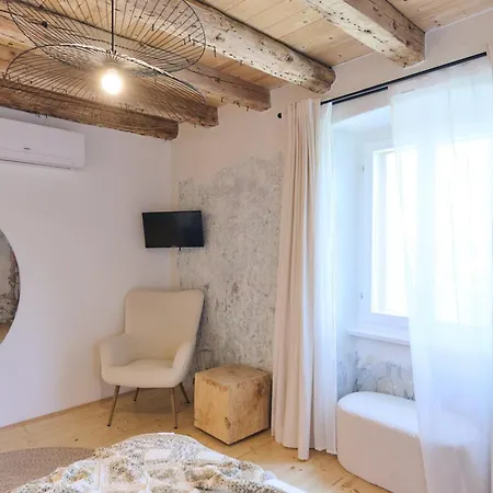 Bed & Breakfast Porta No 3*