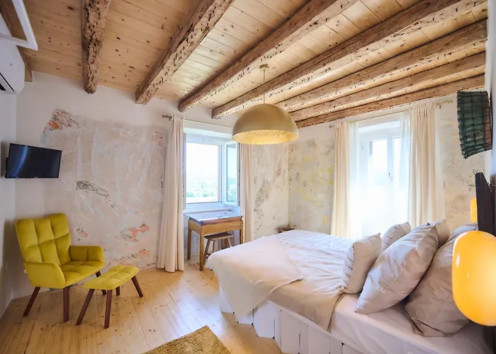 Porta No Bed & Breakfast 3*